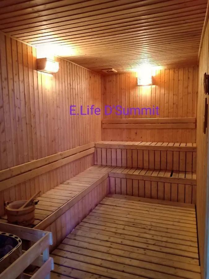 E Life D Summit Residences With Wifi & Netflix Johor Bahru 0*,